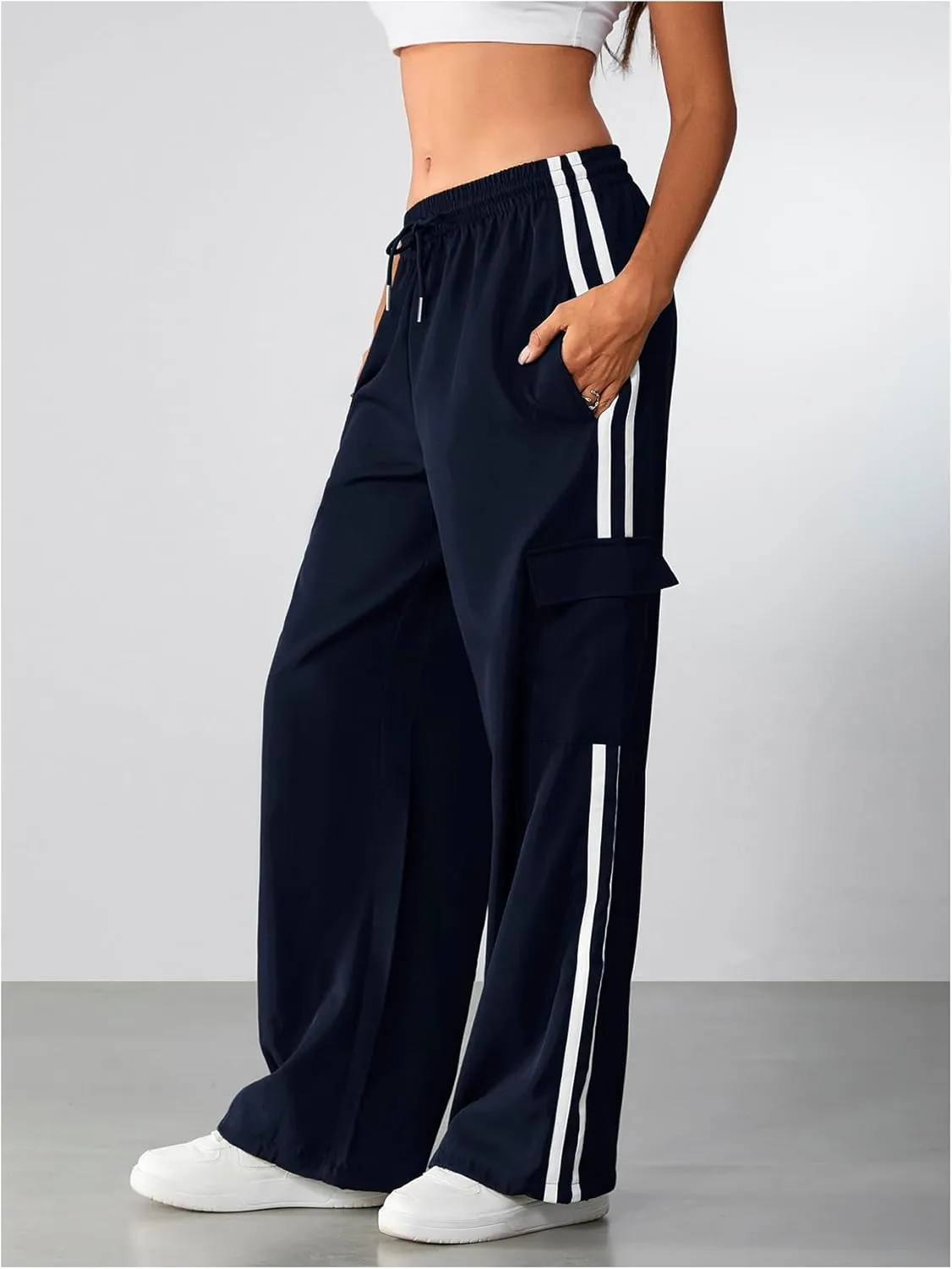 SOLY HUX Women's Cargo Sweatpants Wide Leg Baggy Parachute Pants Y2K High Waisted Track Pants Streetwear