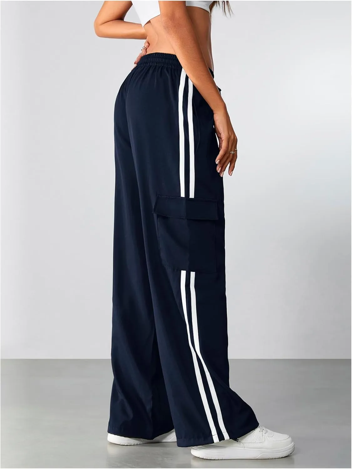 SOLY HUX Women's Cargo Sweatpants Wide Leg Baggy Parachute Pants Y2K High Waisted Track Pants Streetwear