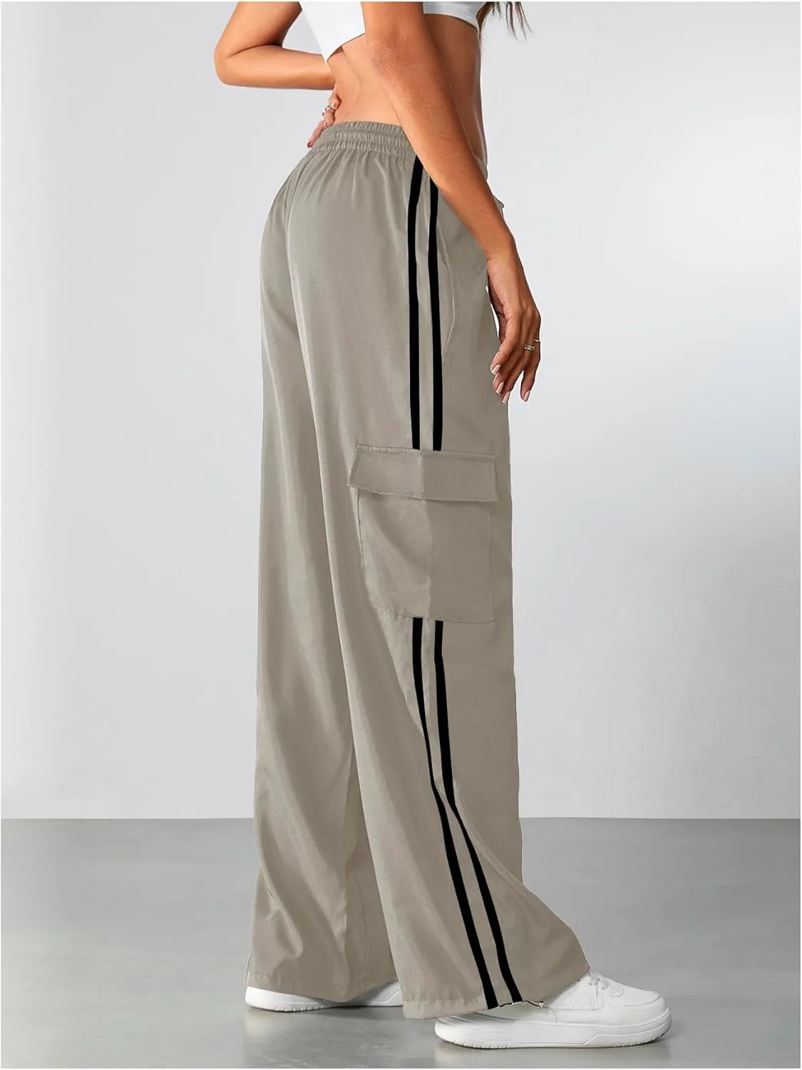 SOLY HUX Women's Cargo Sweatpants Wide Leg Baggy Parachute Pants Y2K High Waisted Track Pants Streetwear