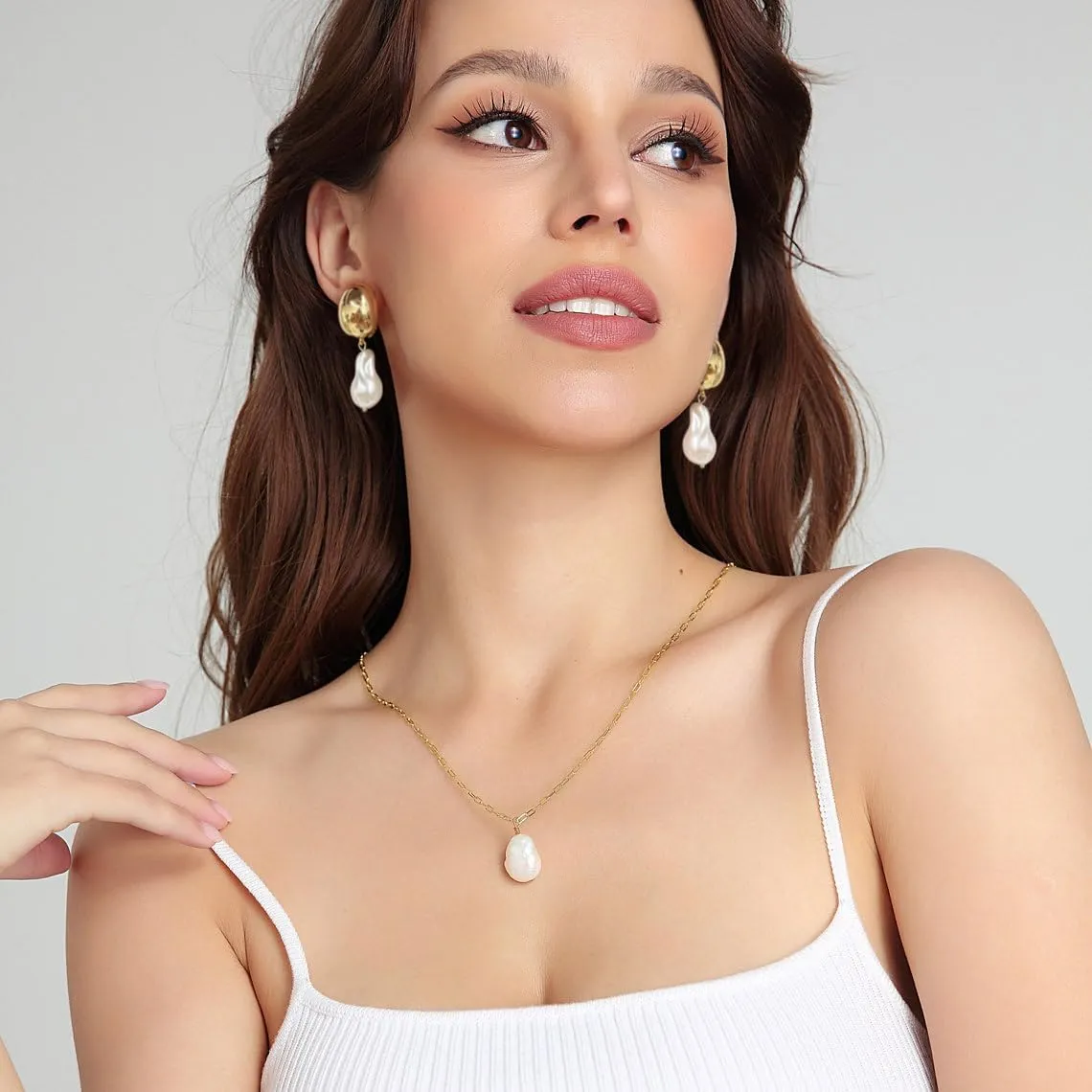 WOWORAMA Matte Gold Clip On Earrings for Women Gold Geometry Heart Clip Earrings Vintage Teardrop Heart Clip On Dangle Earrings Non Pierced Earrings